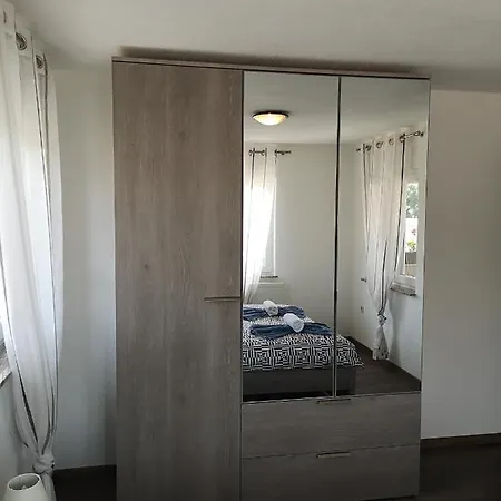 Manda Omisalj