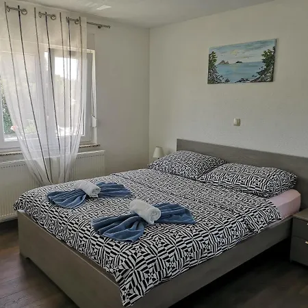 Manda Apartament *